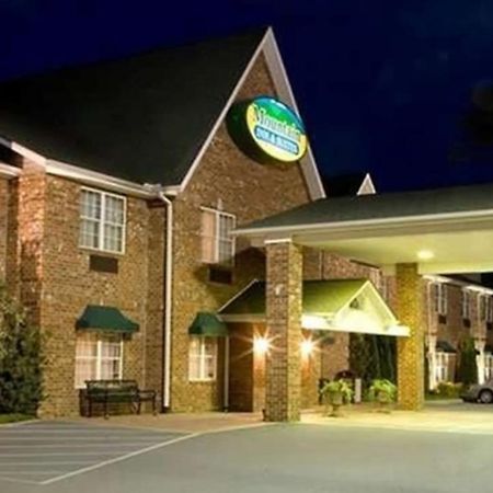 Mountain Inn & Suites Flat Rock Εξωτερικό φωτογραφία
