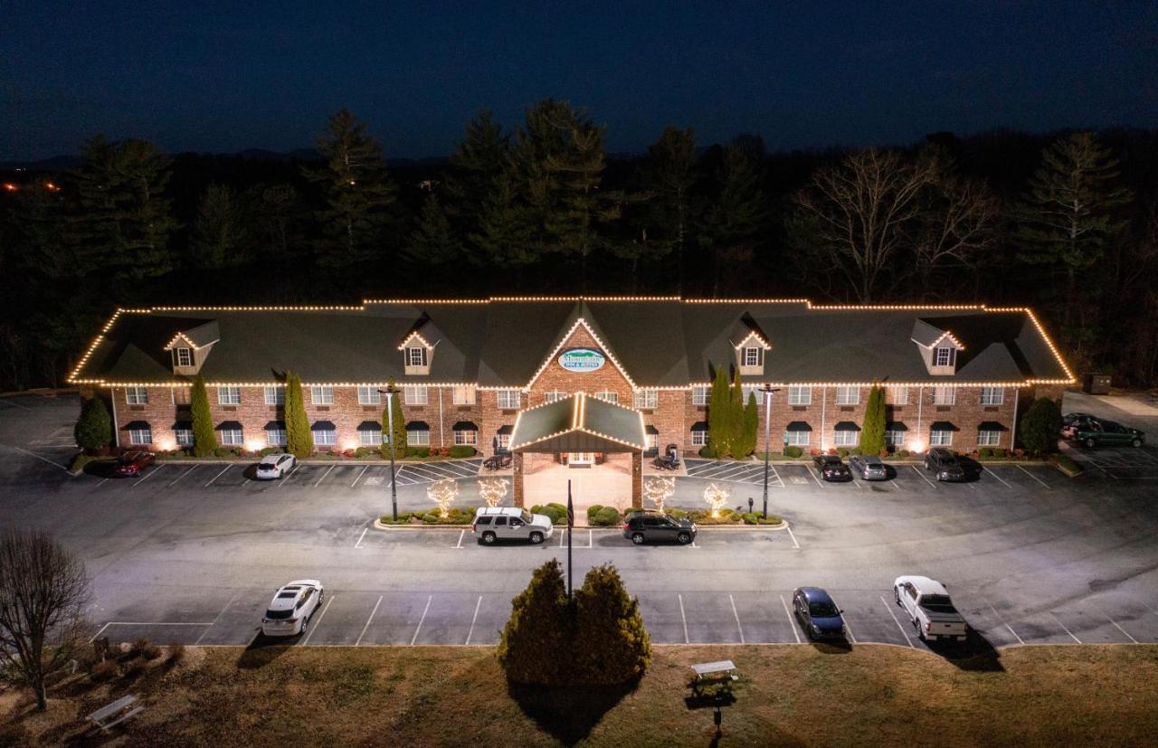 Mountain Inn & Suites Flat Rock Εξωτερικό φωτογραφία